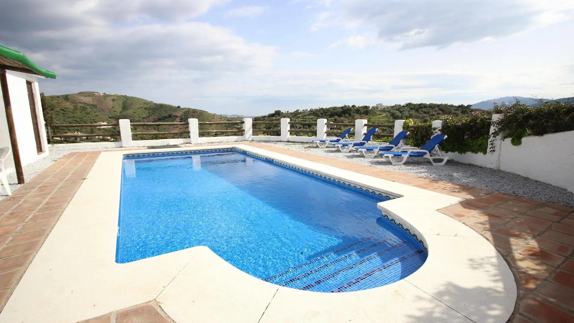 Country house Casas De Cantoblanco Guest House Vinuela