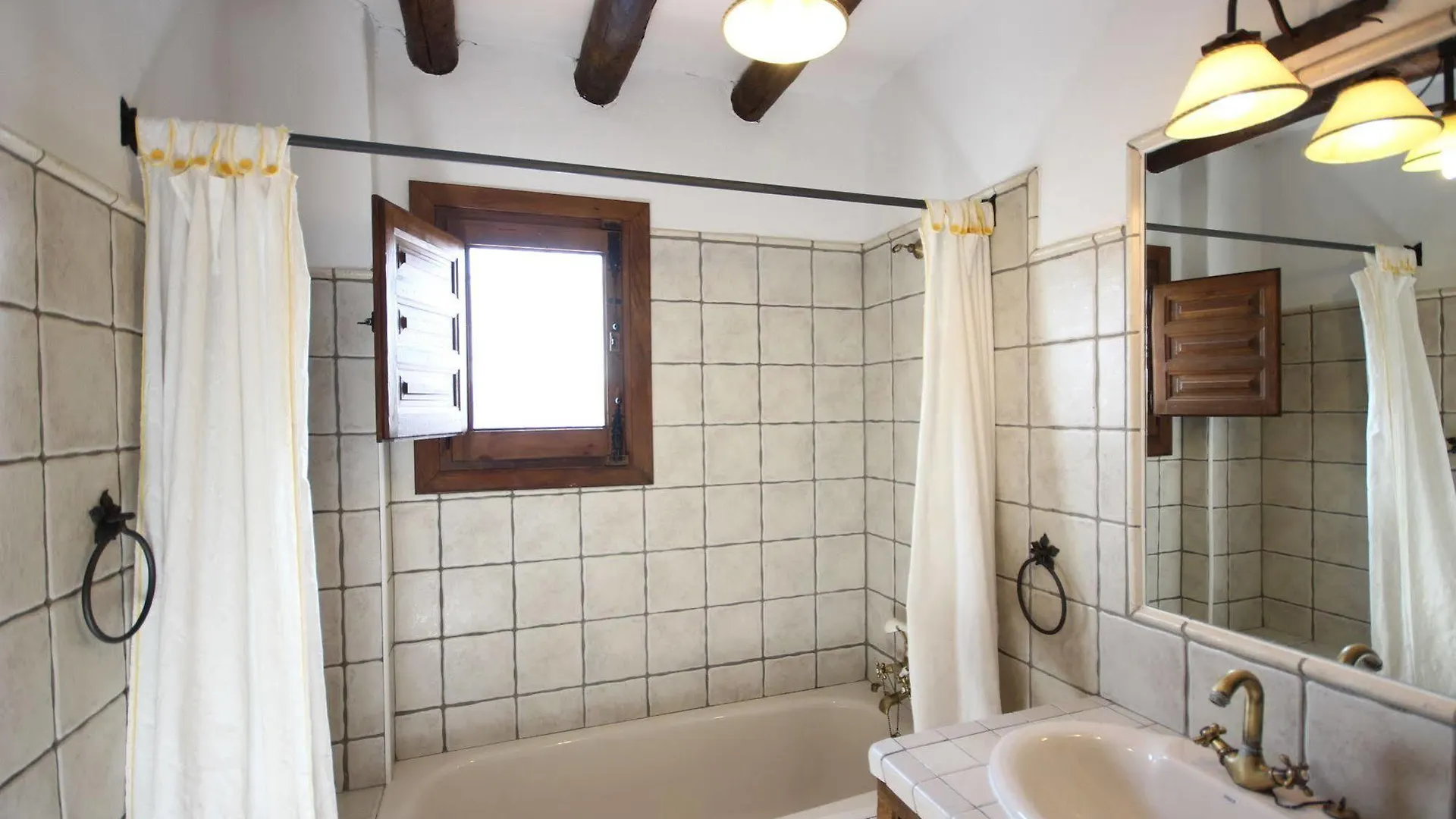 Casas De Cantoblanco Viñuela 0*,  Spanyolország